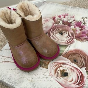 Toddler Bailey Bow II